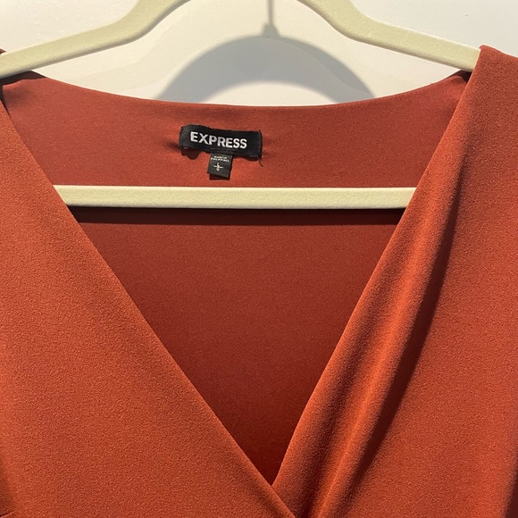 Express Burnt Orange Faux Wrap Size Large Dress - Picture 2 of 5